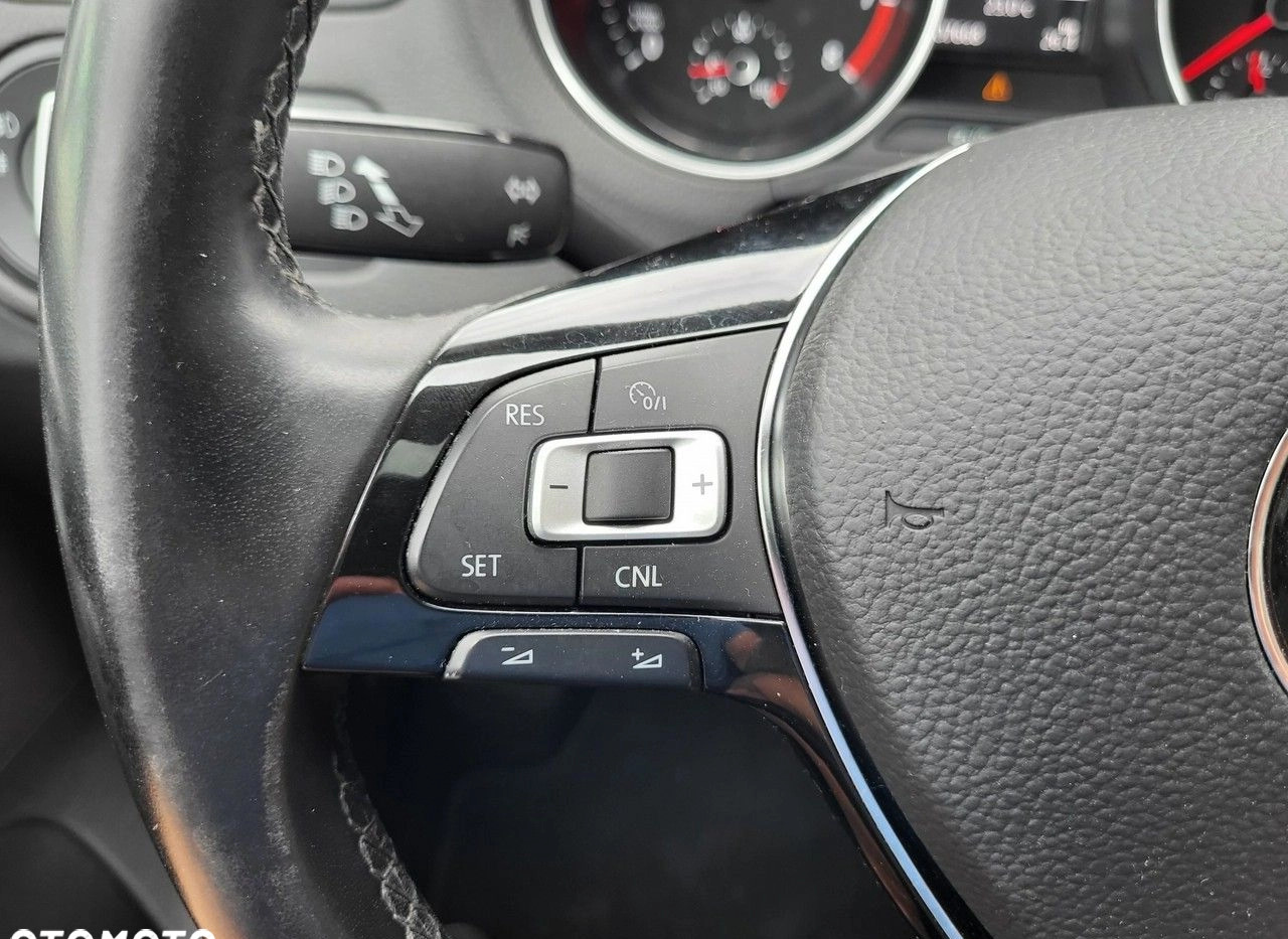 Volkswagen Polo cena 41700 przebieg: 107668, rok produkcji 2015 z Sopot małe 781